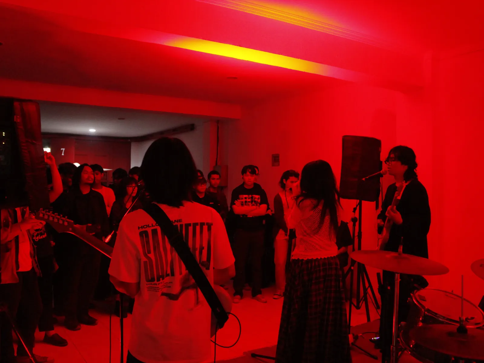 ZERO FOUR SHOWCASE Vol. 1 photo 4
